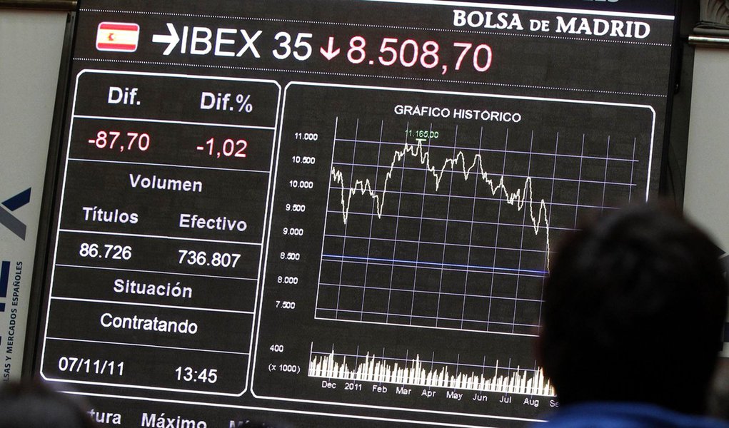Lucro do grupo espanhol Telefónica caiu 69,1% (Foto: ANDREA COMAS/Reuters) Lucro do grupo espanhol Telefónica caiu 69,1%