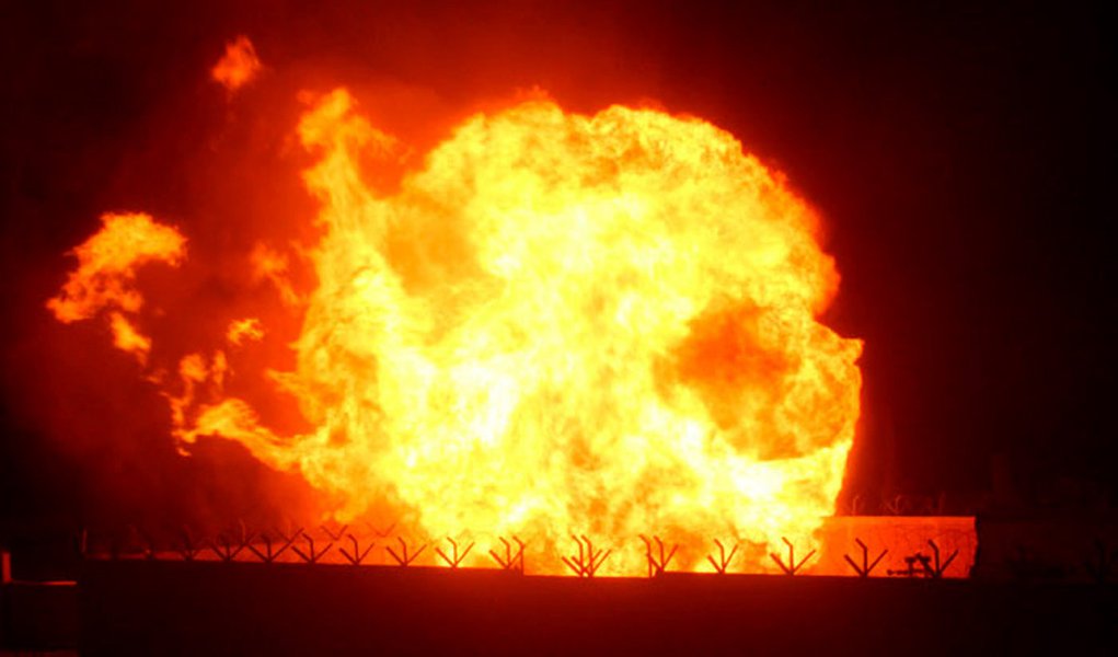 Gasoduto egípcio sofre duas explosões (Foto: STRINGER/Reuters) Gasoduto egípcio sofre duas explosões