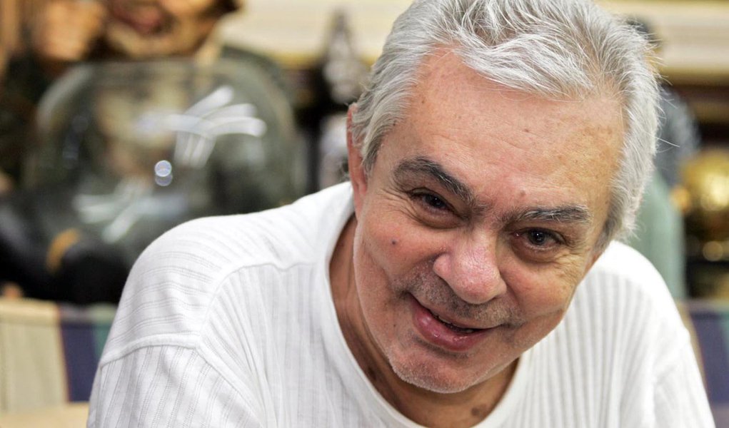 Chico Anysio está com infecção pulmonar (Foto: TASSO MARCELO/Agência Estado) Chico Anysio está com infecção pulmonar