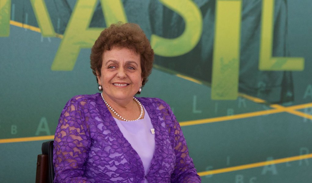 Ministra adverte que sua vida "não foi só na cadeia" (Foto: DORIVAN MARINHO/Agência Estado) Ministra adverte que sua vida "não foi só na cadeia"