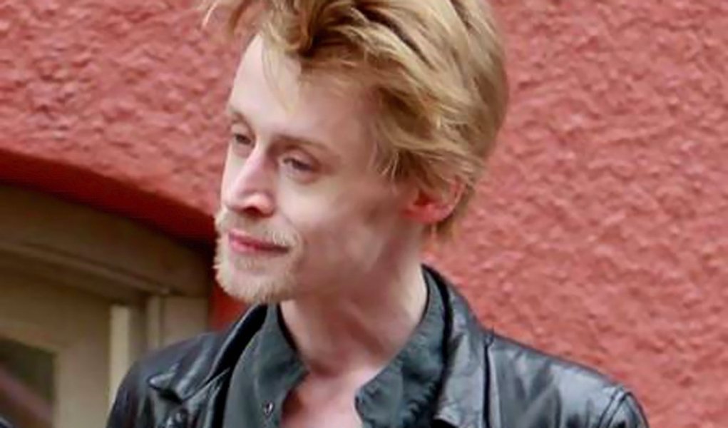 A impressionante magreza de Macaulay Culkin (Foto: Divulgação) A impressionante magreza de Macaulay Culkin