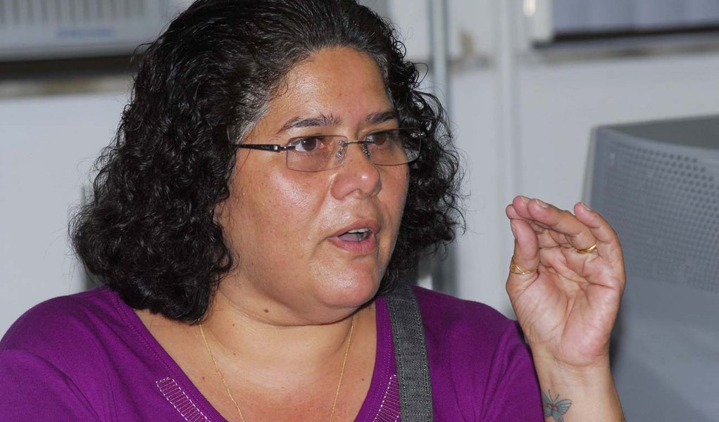 Deputada assume ser interlocutora de líder grevista (Foto: Divulgação) Deputada assume ser interlocutora de líder grevista