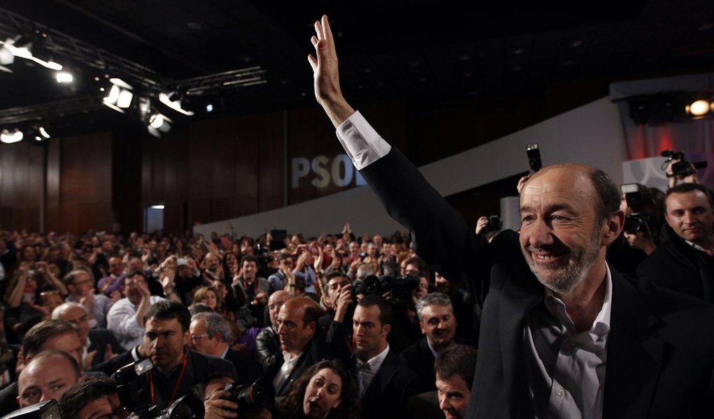 A nova face da esquerda espanhola (Foto: Marcelo del Pozo/REUTERS) A nova face da esquerda espanhola