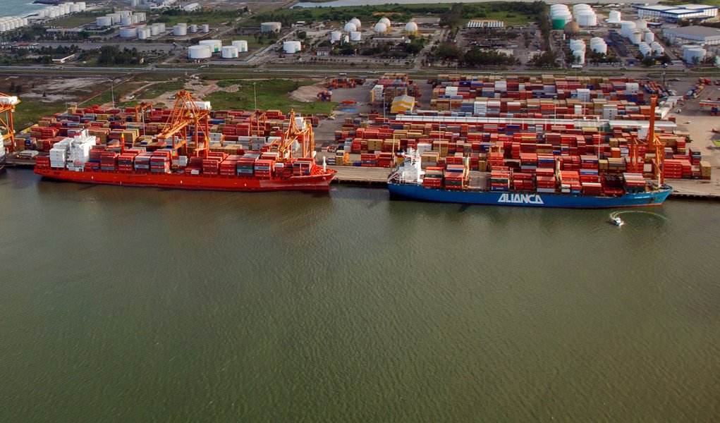 TCE recupera R$ 360 milhões em créditos de Suape (Foto: Divulgação) TCE recupera R$ 360 milhões em créditos de Suape