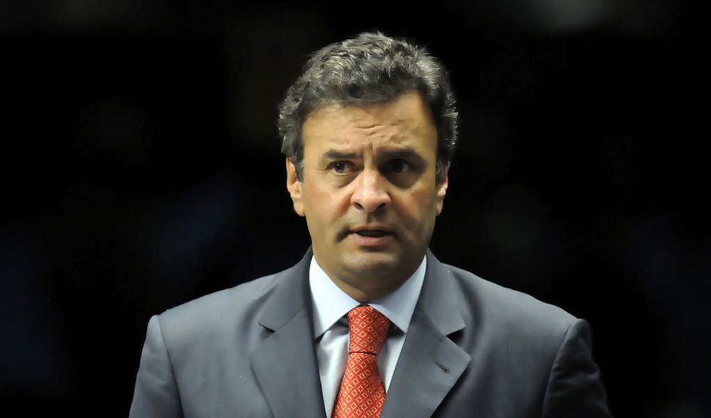 Aécio promete não usar o mensalão em Minas (Foto: Divulgação) Aécio promete não usar o mensalão em Minas