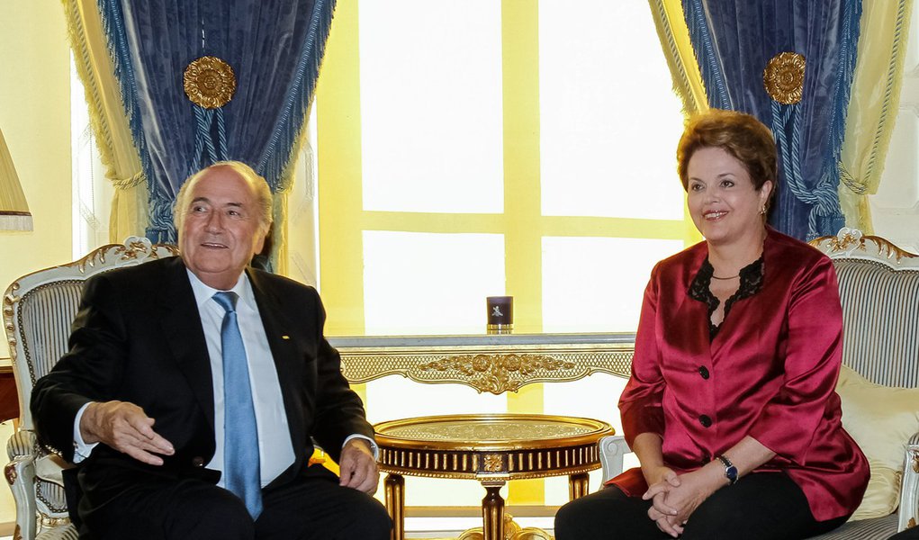 Em plena Olimpíada, Blatter cobra Dilma (Foto: Roberto Stuckert Filho/PR) Em plena Olimpíada, Blatter cobra Dilma