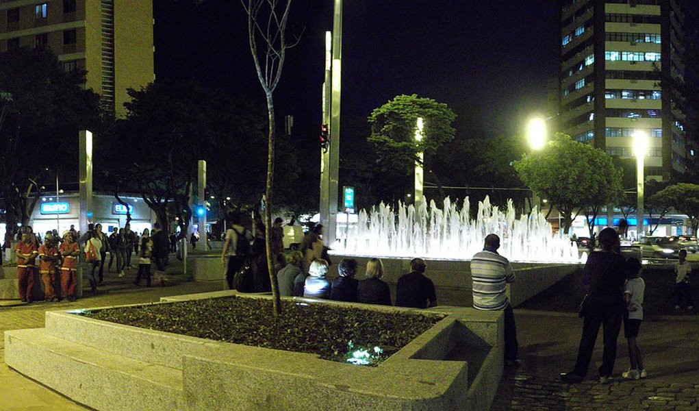 Comércio da Savassi com novo horário na quarta (Foto: Divulgação) Comércio da Savassi com novo horário na quarta