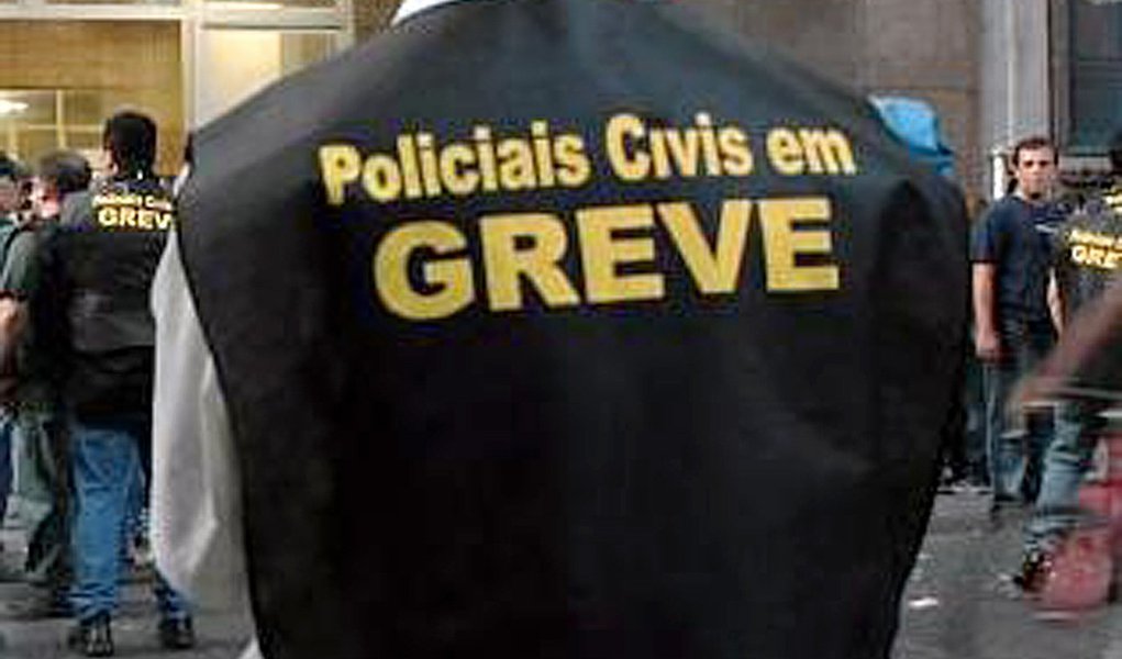 TJ de Pernambuco autoriza força da Polícia Militar contra a Civil (Foto: Divulgação) TJ de Pernambuco autoriza força da Polícia Militar contra a Civil