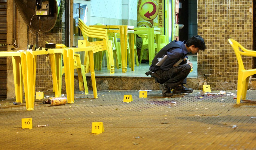 Homicídios em São Paulo crescem 9% no trimestre (Foto: Zanone Fraissat/ Folhapress) Homicídios em São Paulo crescem 9% no trimestre