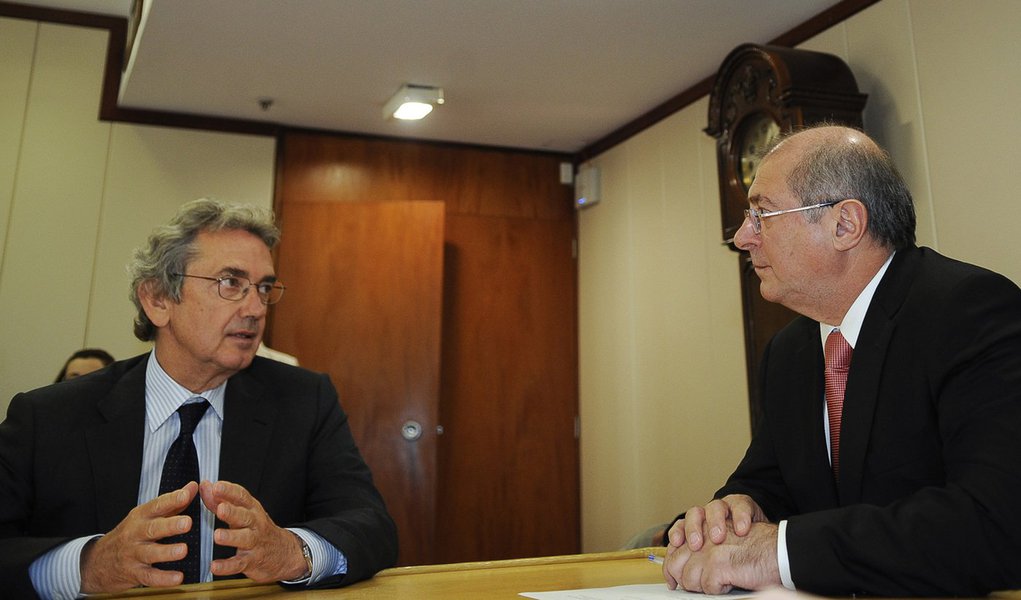 Ministro está otimista quanto a plano de investimento da TIM (Foto: Fabio Rodrigues Pozzebom/ABr ) Ministro está otimista quanto a plano de investimento da TIM