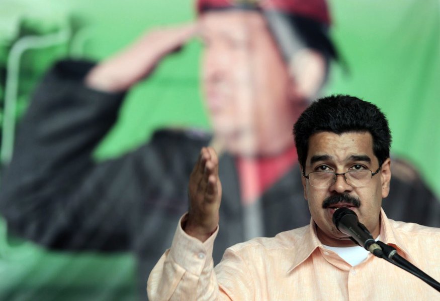 Venezuela e Nicarágua oferecem asilo a Snowden Venezuela e Nicarágua oferecem asilo a Snowden