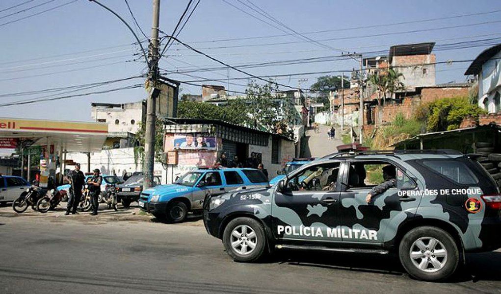 Cresce número de crianças usadas pelo tráfico Cresce número de crianças usadas pelo tráfico
