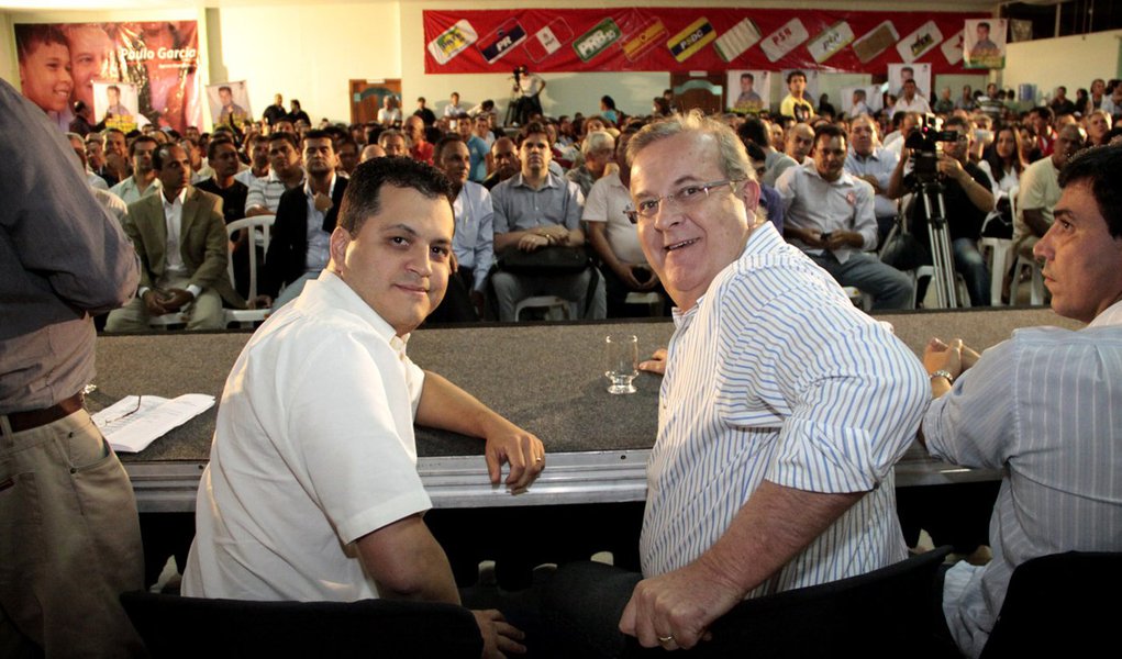 Paulo reúne e orienta candidatos a vereador (Foto: Divulgação) Paulo reúne e orienta candidatos a vereador