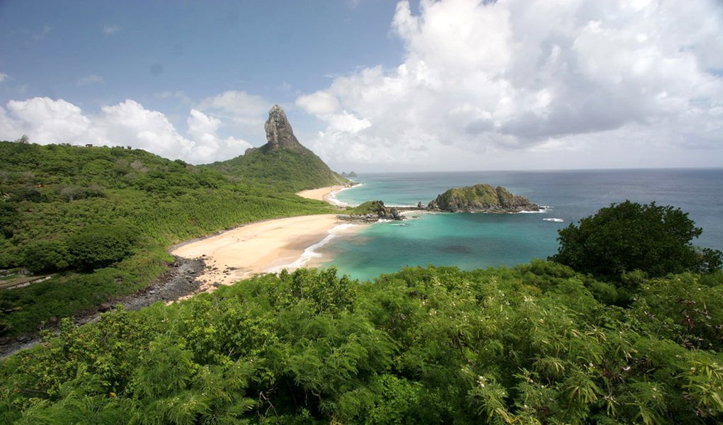 Ilha de Fernando de Noronha (Foto: Antônio Melcop/Embratur) www.brasil247.com - Ilha de Fernando de Noronha