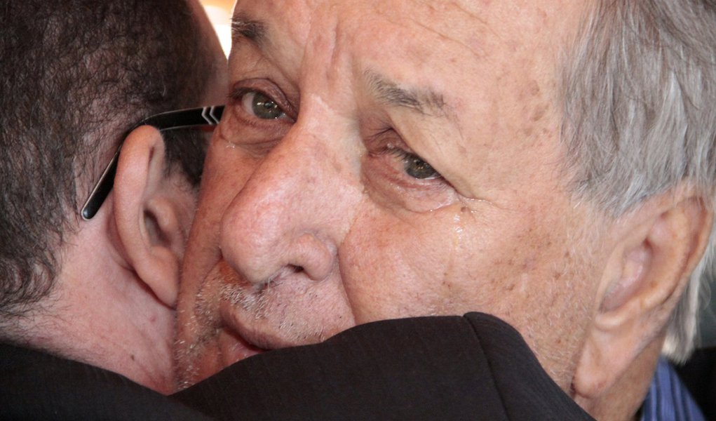 Mané de Oliveira: “O futebol matou meu filho” (Foto: Divulgação) Mané de Oliveira: “O futebol matou meu filho”
