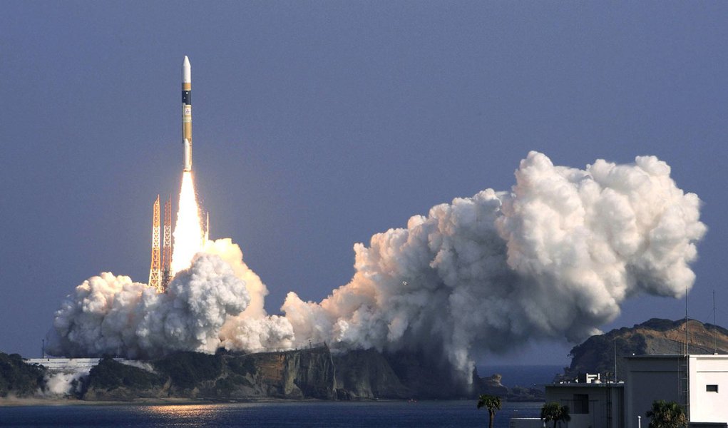 Japão lança satélite espião (Foto: Kyodo/REUTERS) www.brasil247.com - Japão lança satélite espião
