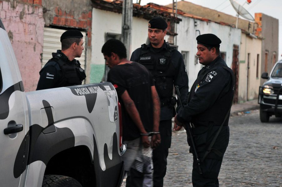 SSP atua para prender 200 por crimes de homicídio, tráfico e roubo SSP atua para prender 200 por crimes de homicídio, tráfico e roubo