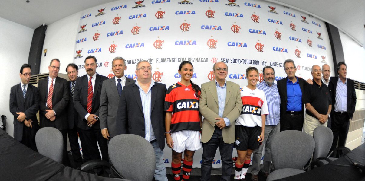 Flamengo anuncia acordo de patrocínio com a Caixa (Foto: Alexandre Vidal - Fla Imagem) Flamengo anuncia acordo de patrocínio com a Caixa