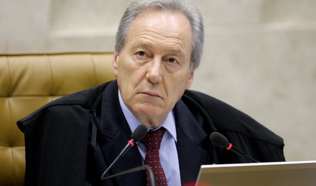 Lewandowski: embargos podem mudar condenação Lewandowski: embargos podem mudar condenação