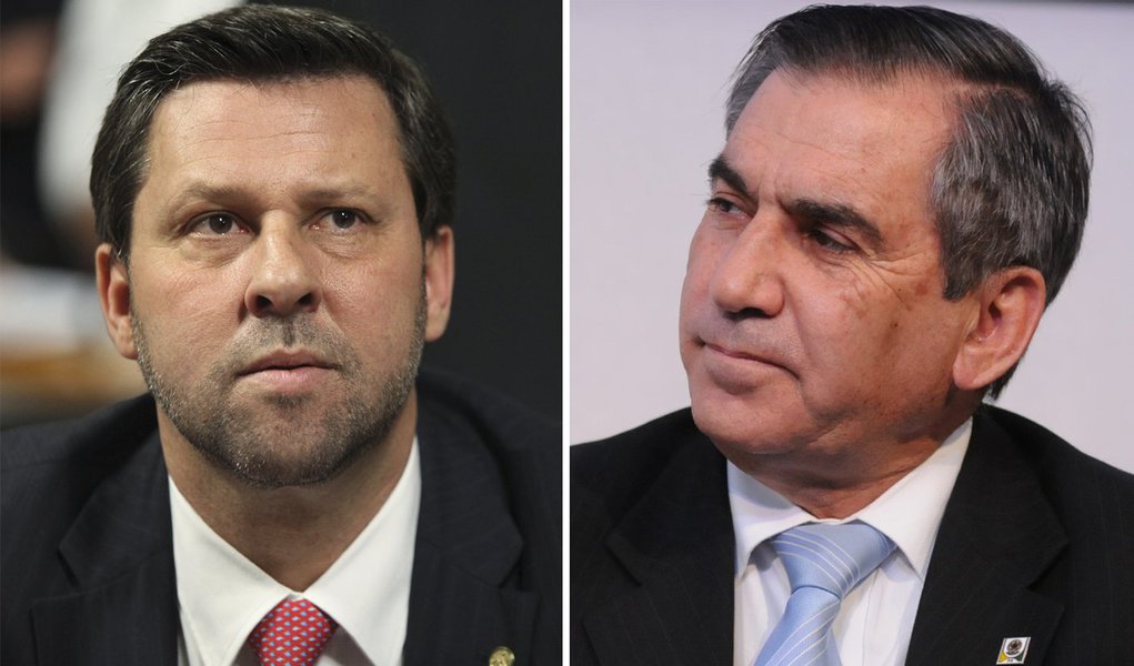 PSDB cobra explicações de Carvalho sobre caso Rose PSDB cobra explicações de Carvalho sobre caso Rose
