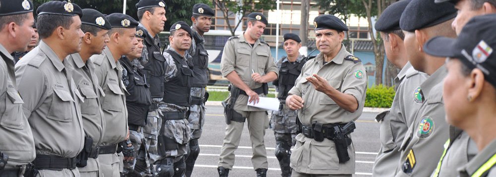PM destaca 400 policiais para segurança no show de Paul McCartney PM destaca 400 policiais para segurança no show de Paul McCartney