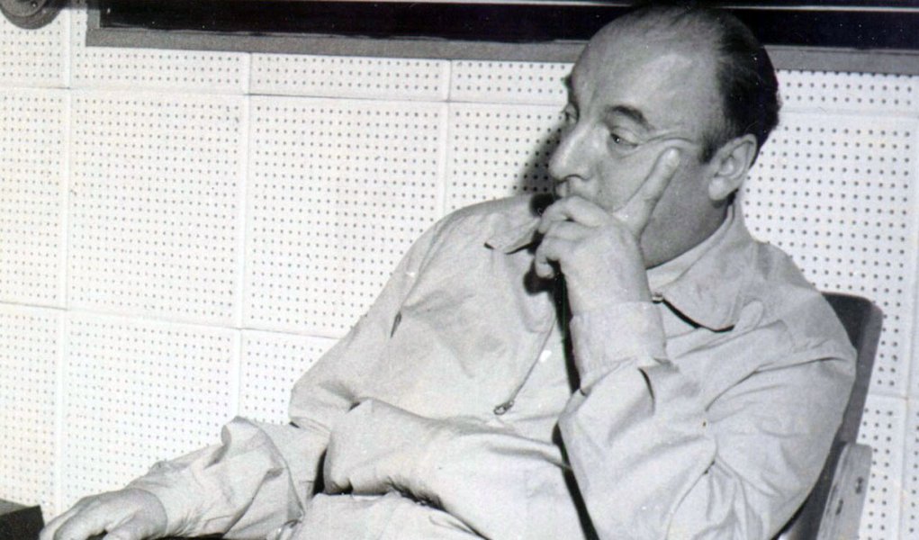 Neruda tinha câncer avançado quando morreu Neruda tinha câncer avançado quando morreu