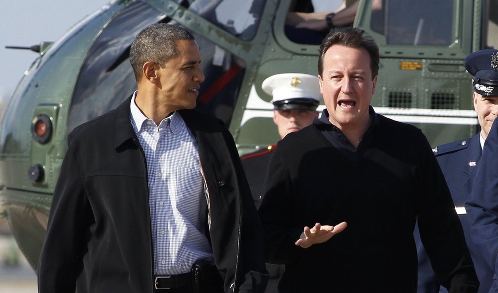 Obama e Cameron discutirão retirada afegã, Síria e Irã (Foto: LARRY DOWNING/REUTERS) Obama e Cameron discutirão retirada afegã, Síria e Irã