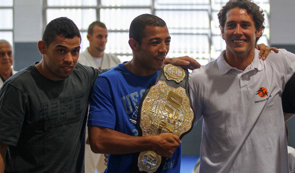 Flávio Canto e UFC firmam parceria no Instituto Reação (Foto: BRUNO TURANO/AGÊNCIA ESTADO) Flávio Canto e UFC firmam parceria no Instituto Reação