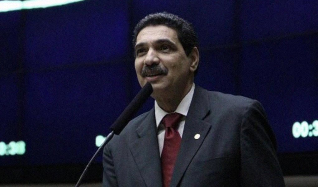 STF adia julgamento de João Paulo por improbidade STF adia julgamento de João Paulo por improbidade