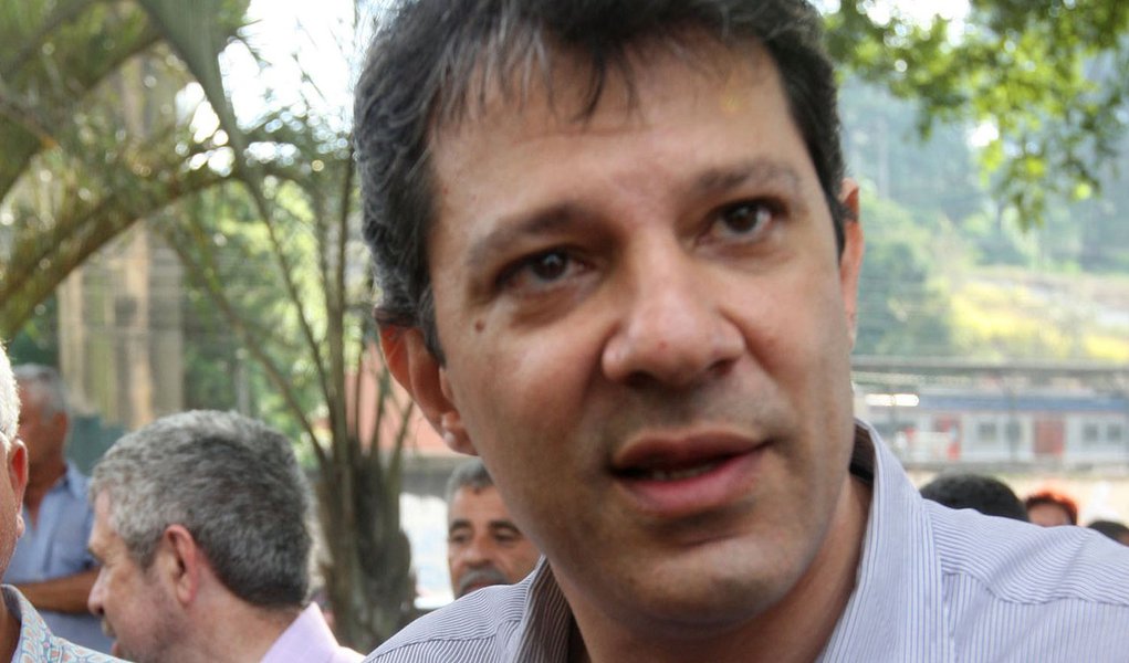 Cercado por rumores, Haddad nega renúncia (Foto: JF DIORIO/AGÊNCIA ESTADO) Cercado por rumores, Haddad nega renúncia