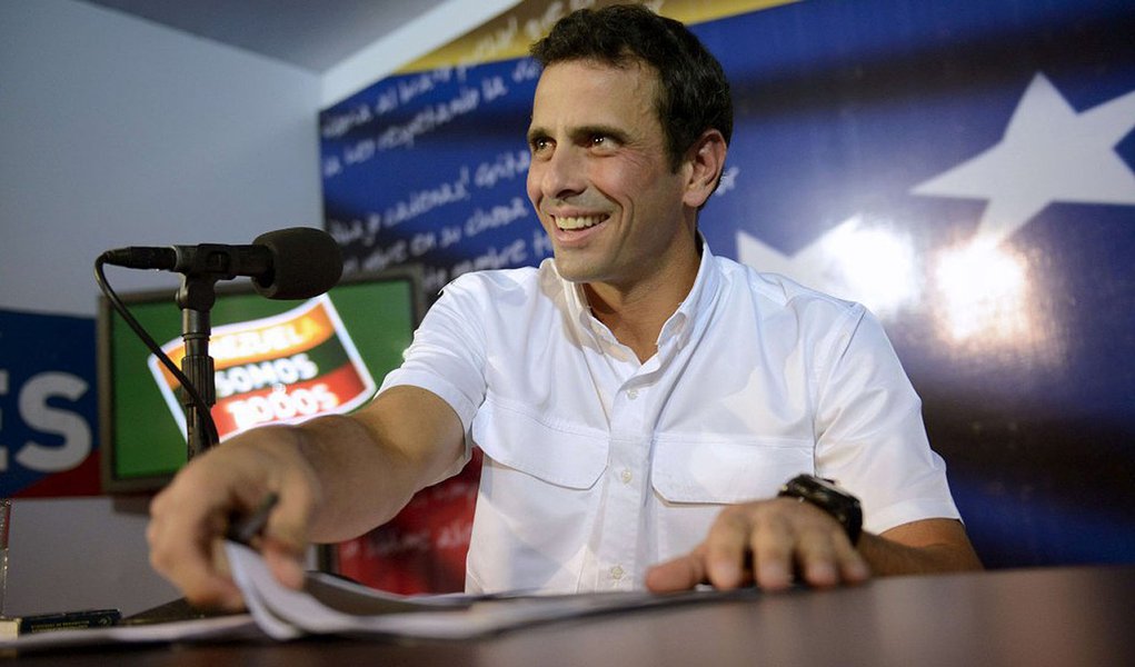 Capriles diz ter provas que justificam impugnação Capriles diz ter provas que justificam impugnação
