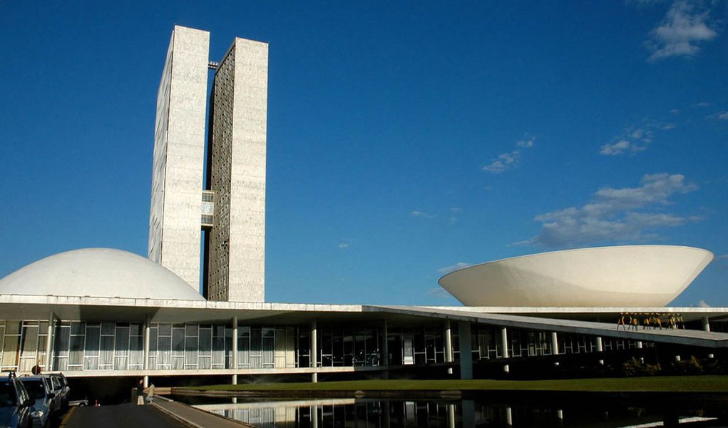 Provas para dois cargos do Senado são anuladas (Foto: Divulgação) Provas para dois cargos do Senado são anuladas