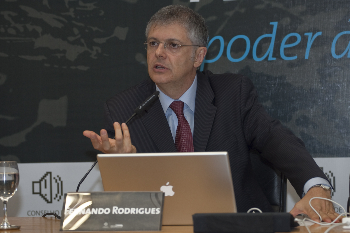 Colunista da Folha pede que STF derrube a liminar de Gilmar Mendes Colunista da Folha pede que STF derrube a liminar de Gilmar Mendes