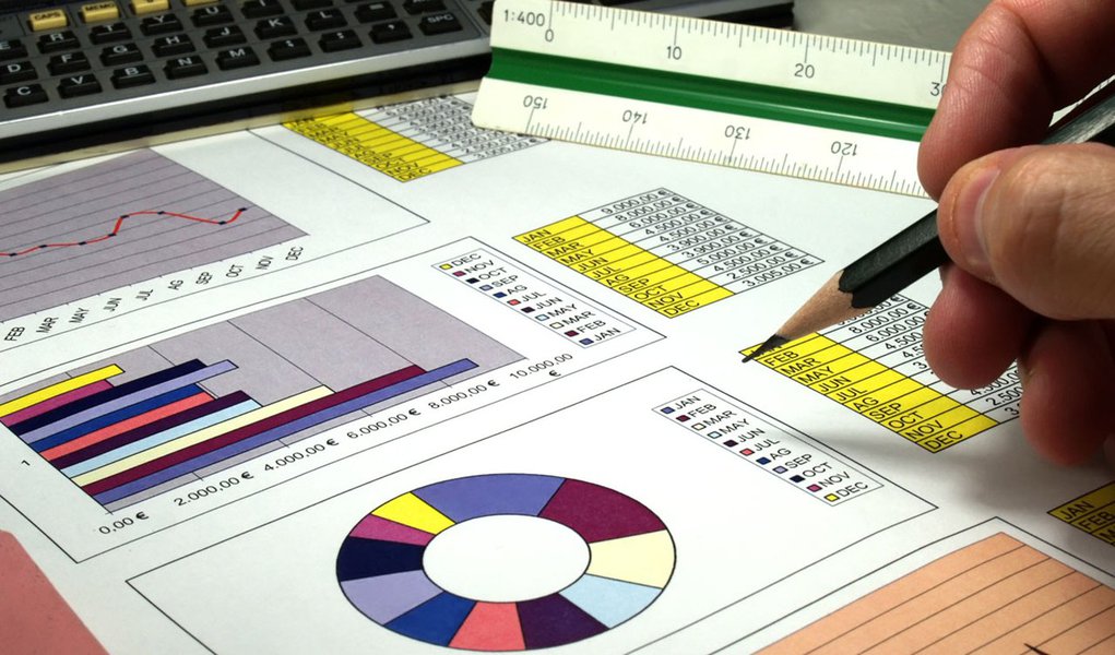 Produção da indústria cai 2,1% (Foto: DIVULGAÇÃO) Produção da indústria cai 2,1%
