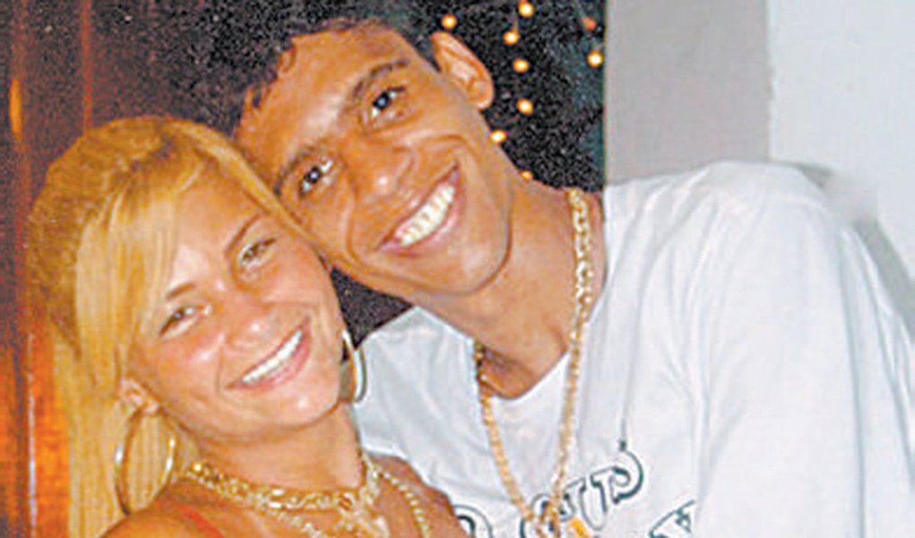 Bope prende Danúbia, a 'Xerifa da Rocinha' (Foto: Divulgação) www.brasil247.com - Bope prende Danúbia, a 'Xerifa da Rocinha'