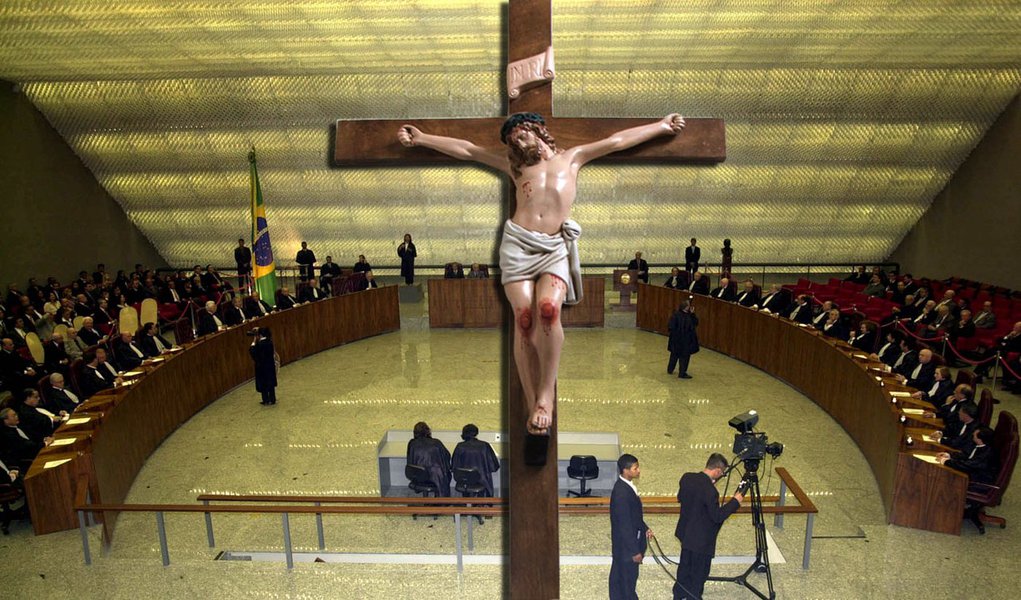 Justiça proíbe crucifixos em órgãos públicos gaúchos (Foto: Divulgação) Justiça proíbe crucifixos em órgãos públicos gaúchos
