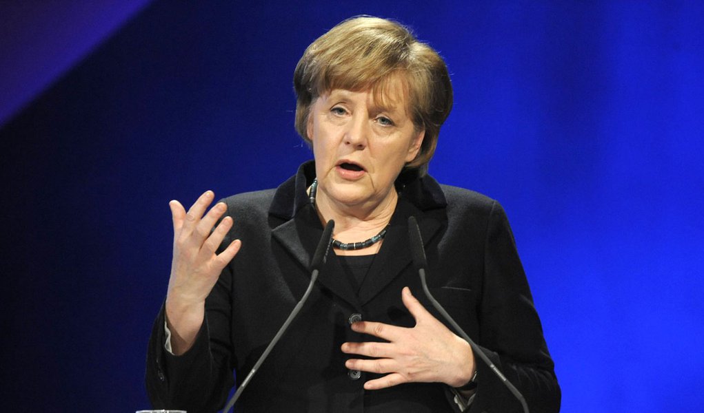 Merkel rebate Dilma com críticas ao modelo econômico brasileiro (Foto: Fabian Bimmer/REUTERS) Merkel rebate Dilma com críticas ao modelo econômico brasileiro