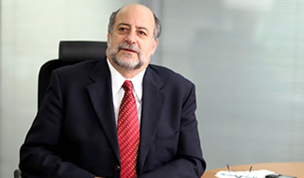Mantega pode ter problemas na Caixa (Foto: Divulgação) Mantega pode ter problemas na Caixa
