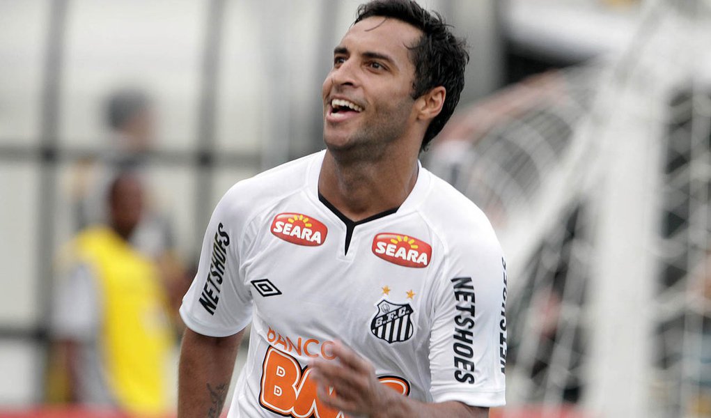 Santos vence Corinthians (Foto: EVELSON DE FREITAS/AGÊNCIA ESTADO) Santos vence Corinthians