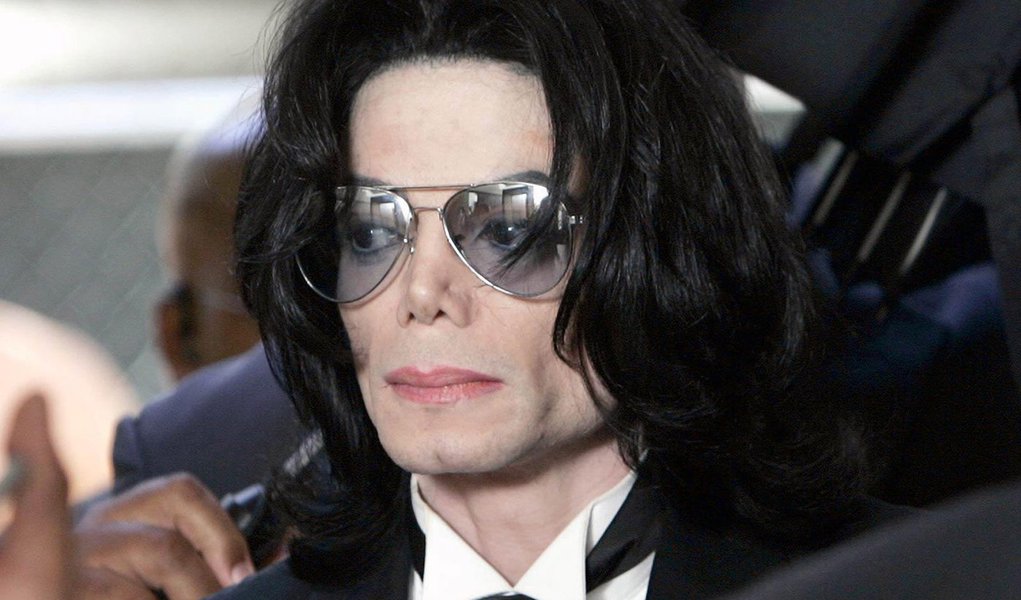 Filha de Michael Jackson diz que voz do álbum não é do cantor (Foto: Divulgação) Filha de Michael Jackson diz que voz do álbum não é do cantor