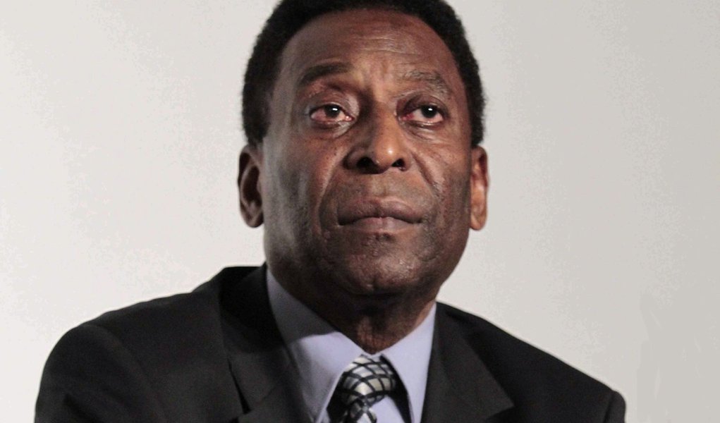 De Pelé para Romário: "Fui eleito Rei faz tempo" (Foto: Vanessa Carvalho/Agência Estado) De Pelé para Romário: "Fui eleito Rei faz tempo"