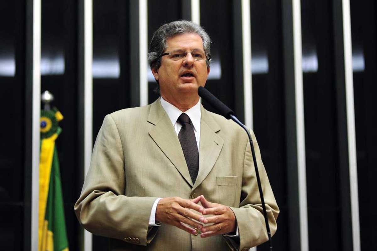 Jutahy: "O Porto Sul não consegue sair do papel" Jutahy: "O Porto Sul não consegue sair do papel"