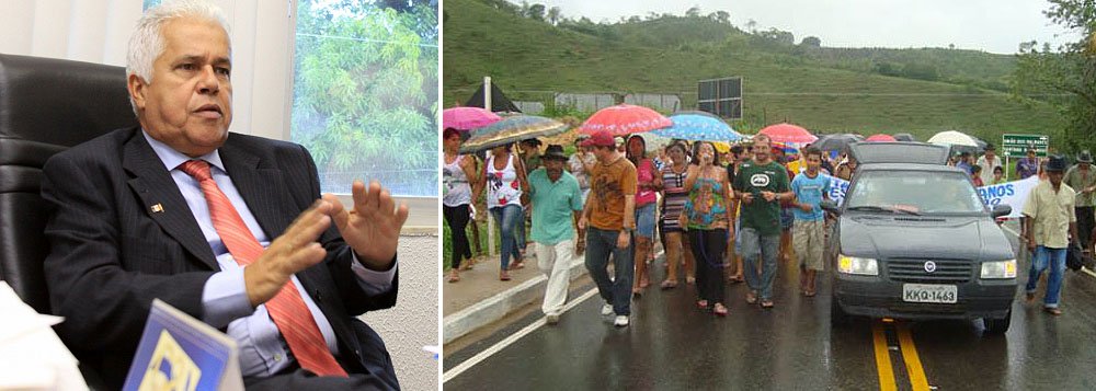 Vítimas de enchente de 2010 protestam contra governo Vítimas de enchente de 2010 protestam contra governo
