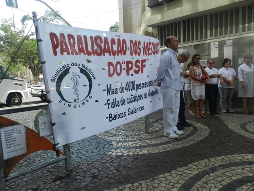 Médicos de Aracaju param nesta terça; greve não está descartada Médicos de Aracaju param nesta terça; greve não está descartada