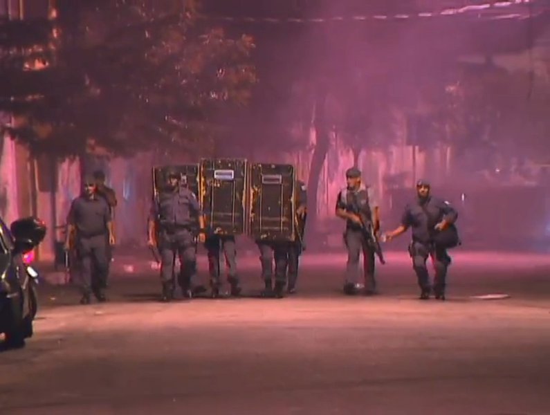 Polícia Civil vai investigar morte de jovens pela PM Polícia Civil vai investigar morte de jovens pela PM