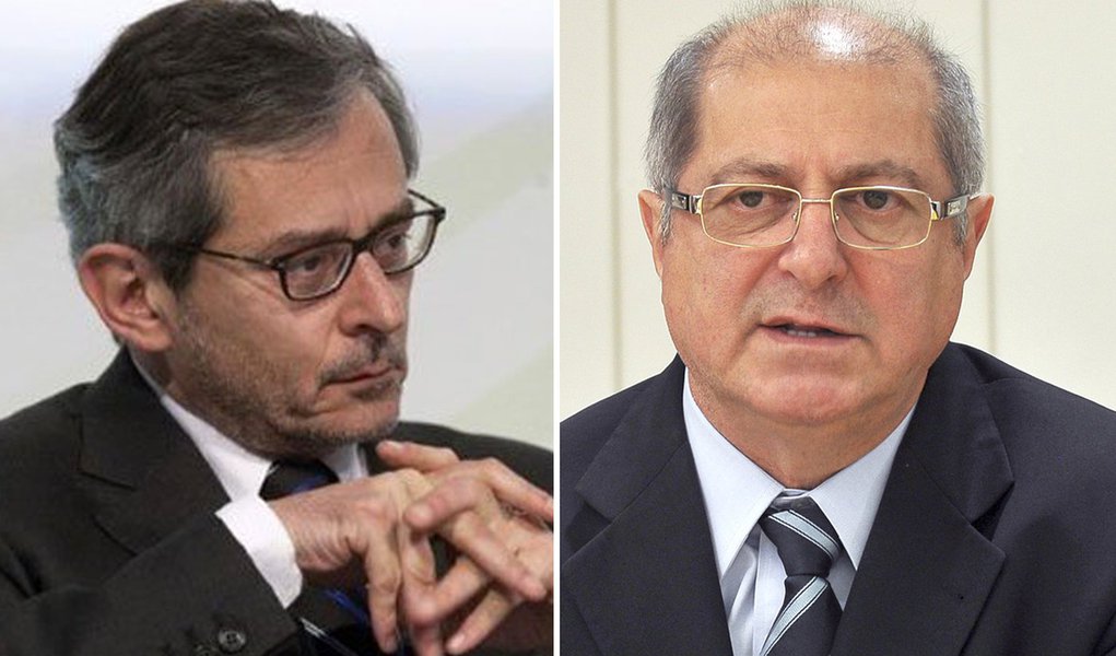 Folha: PT usa resquícios de ideologia para consumo interno Folha: PT usa resquícios de ideologia para consumo interno