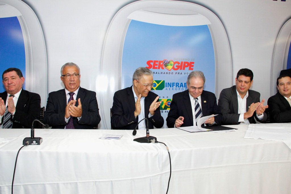 Novo aeroporto de Aracaju ficará pronto em 2015 Novo aeroporto de Aracaju ficará pronto em 2015