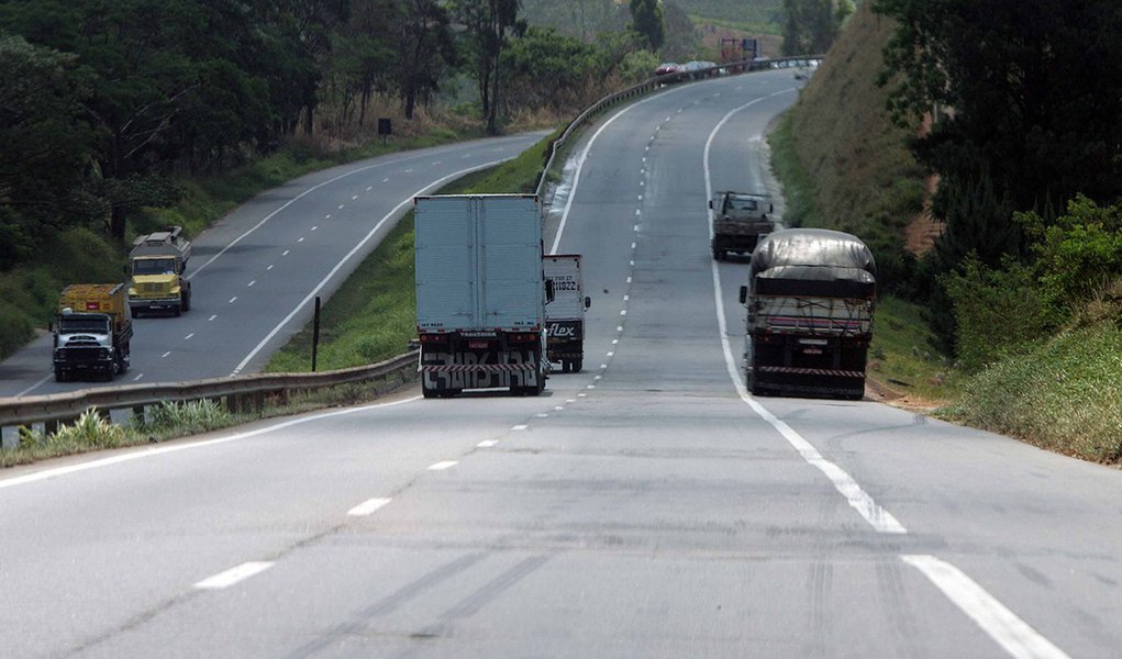 Estado investe R$ 94 milhões em rodovias Estado investe R$ 94 milhões em rodovias