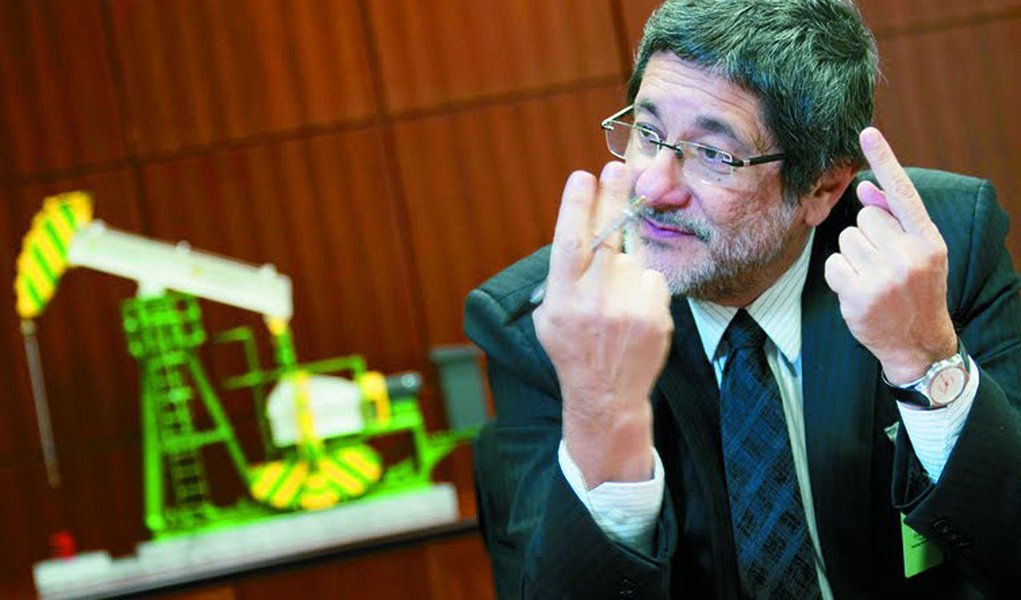 Gabrielli sai em defesa da Petrobras Gabrielli sai em defesa da Petrobras