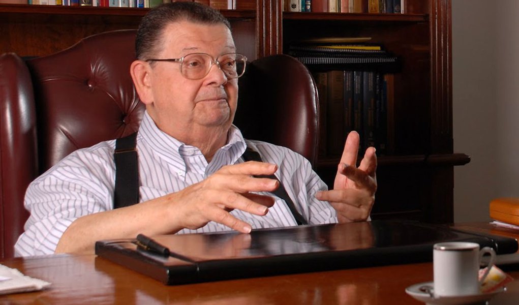 Delfim: povo confia mais do que os empresários Delfim: povo confia mais do que os empresários